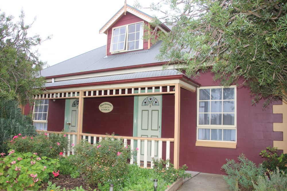 Apex Travel Club - ATC - Swansea Cottages and Motel Suites