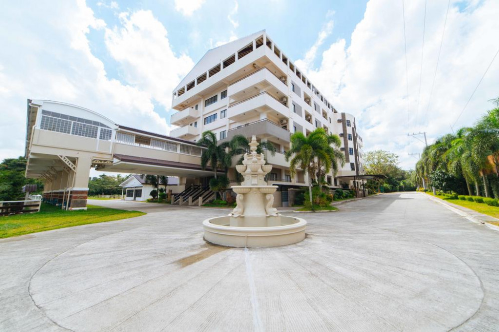 Apex Travel Club - ATC - RedDoorz Premium @ Sta Rosa Tagaytay Rd