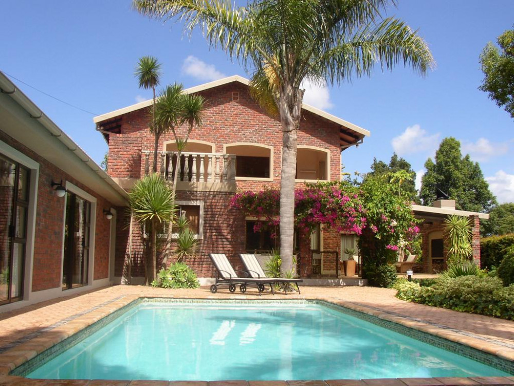 Apex Travel Club - ATC - Aziza Guesthouse