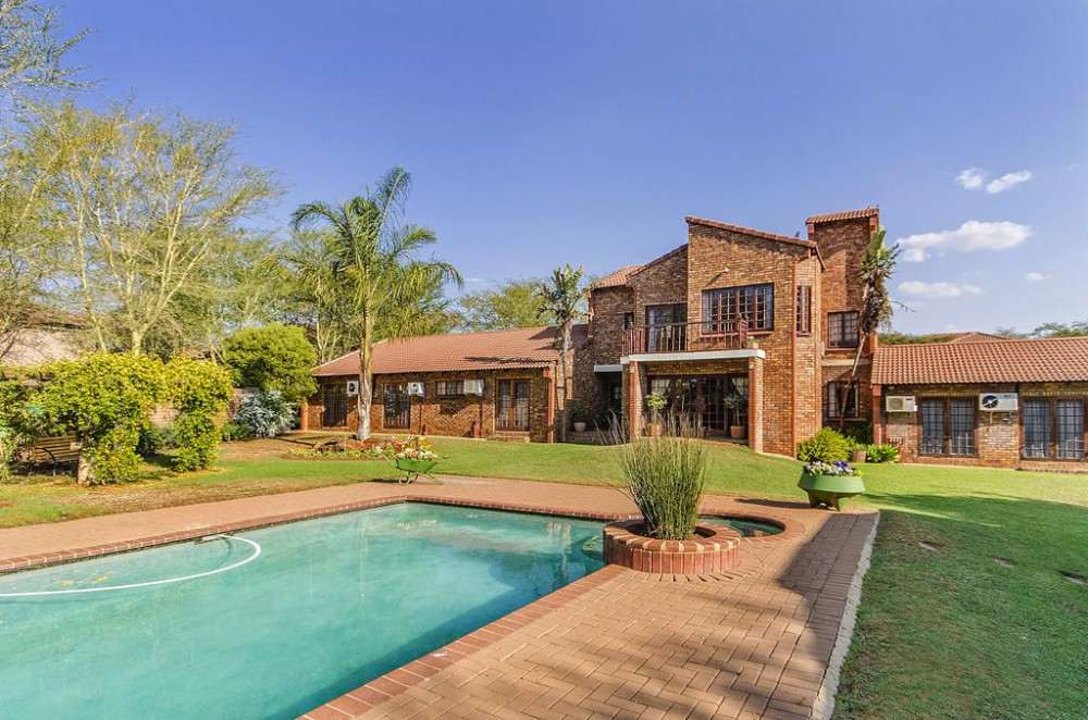 Apex Travel Club - ATC - Peter's Guesthouse