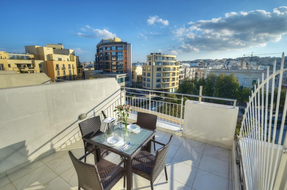 Apex Travel Club - ATC - Onyx Apartments St Julians