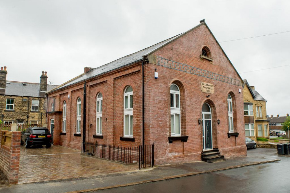 Apex Travel Club - ATC - Live in Leeds Nazarene Apartments