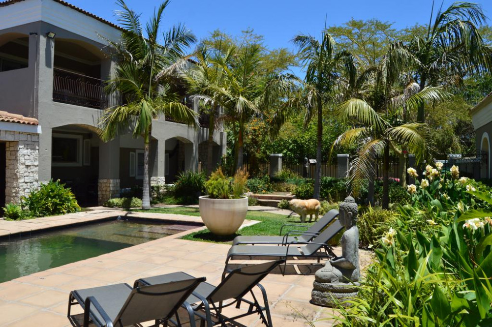 Apex Travel Club - ATC - African Palm Cottage and Guesthouse