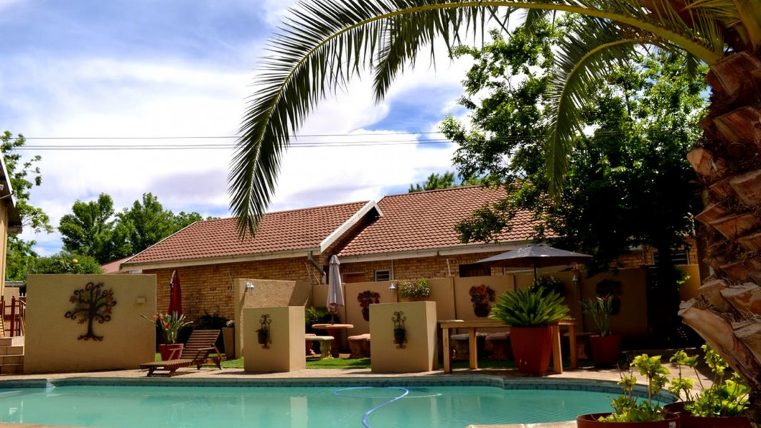 Apex Travel Club - ATC - Jock-Inn Guest House