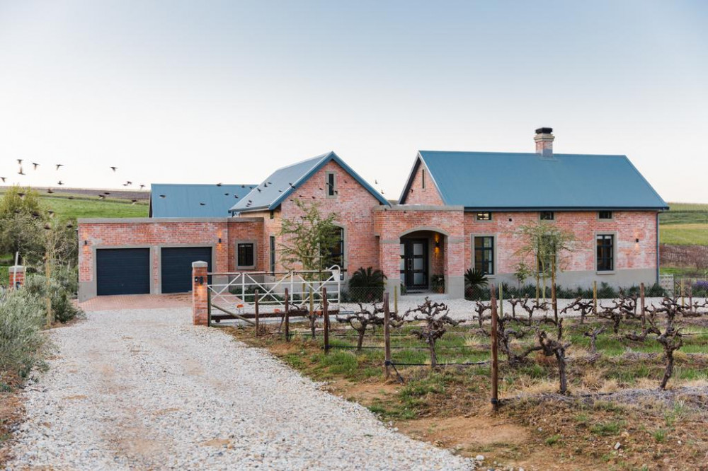 Apex Travel Club - ATC - Vineyard Views Country House