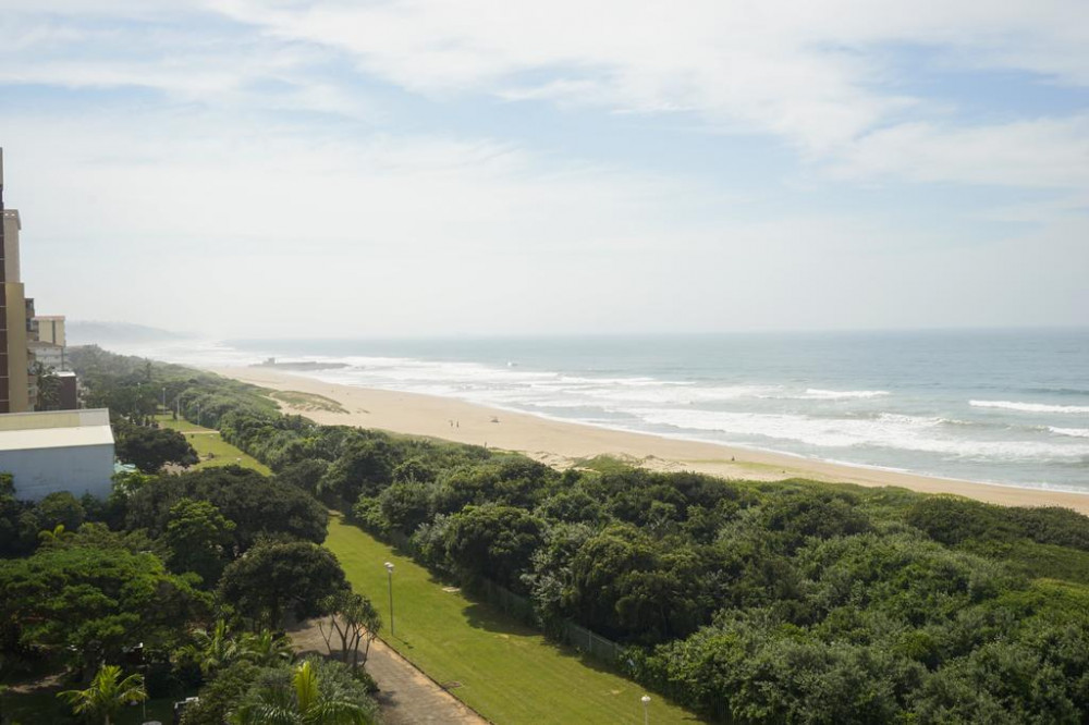 Apex Travel Club - ATC - Beachfront Apartments @ Amanzimtoti