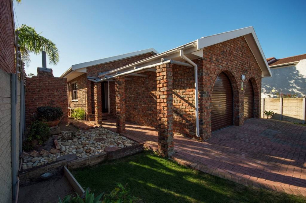 Apex Travel Club - ATC - King Guest Lodge