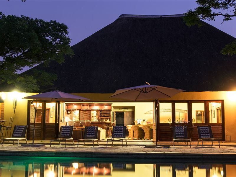 Apex Travel Club - ATC - Izapa Bush And Game Lodge