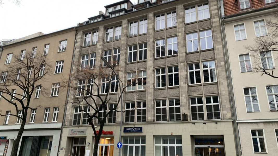 Apex Travel Club - ATC - LebensQuelle am Checkpoint Charlie