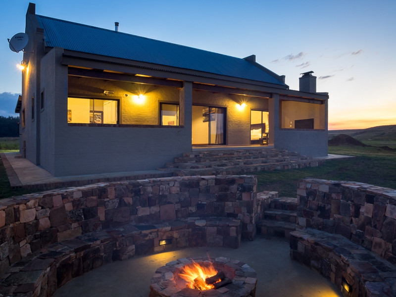Apex Travel Club - ATC - Blue Crane Farm