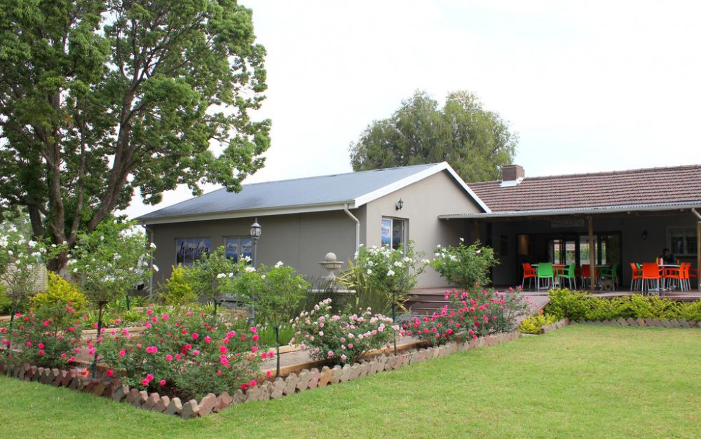 Apex Travel Club - ATC - The Itumeleng Guest House - 21 On Ridge