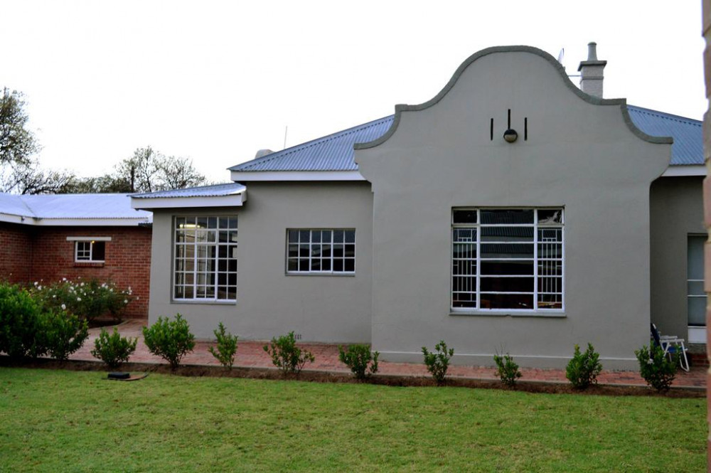 Apex Travel Club - ATC - Village Lodge Harrismith