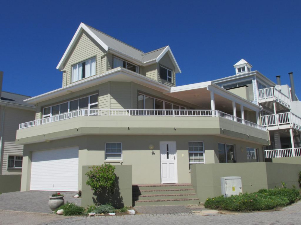 Apex Travel Club - ATC - Point Village Accommodation - Laurie's House