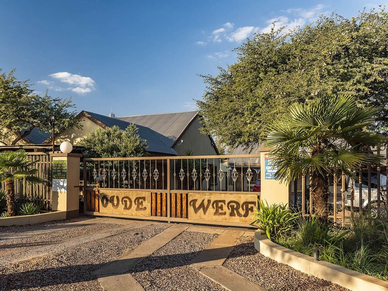 Apex Travel Club - ATC - Kuruman Hotel