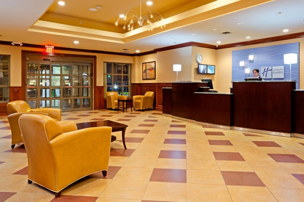 Apex Travel Club - ATC - Days Hotel by Wyndham North Bergen /NYC
