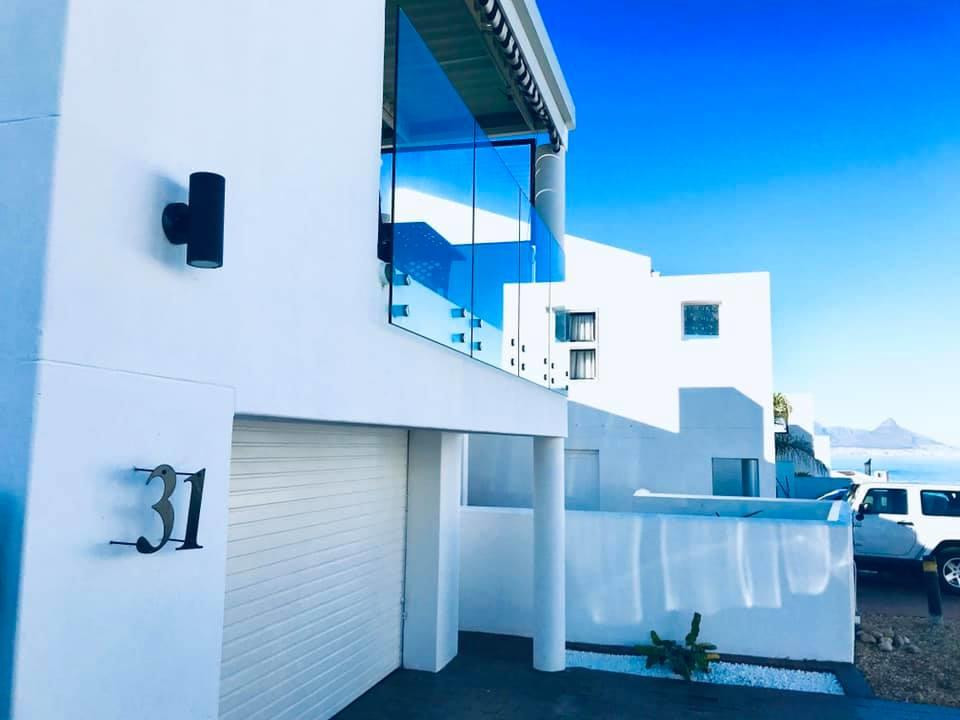 Apex Travel Club - ATC - Cape Town Beach front Villa Paradiso