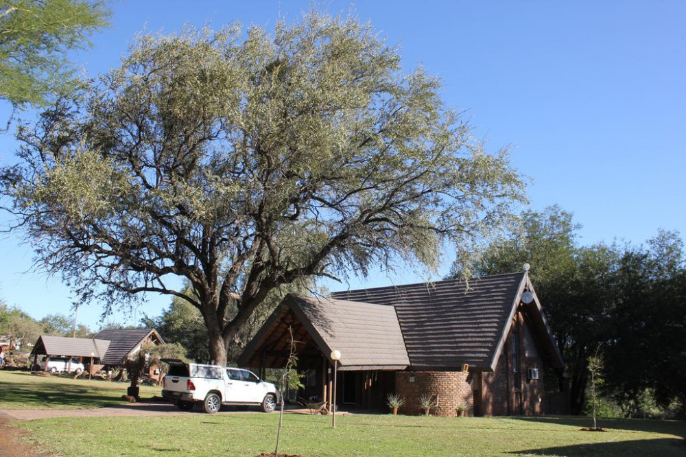 Apex Travel Club - ATC - Ekuthuleni River Front Chalets