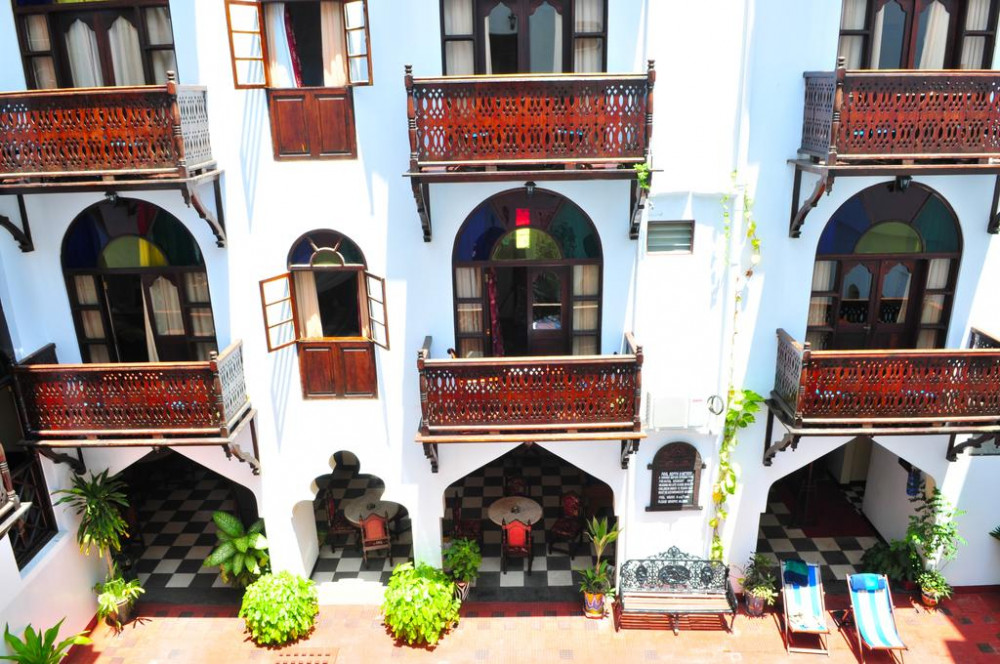 Apex Travel Club - ATC - Dhow Palace Hotel