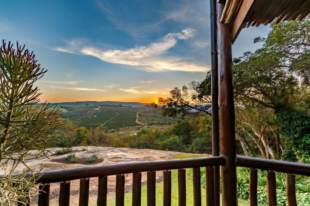 Apex Travel Club - ATC - Ulwazi Rock Lodge