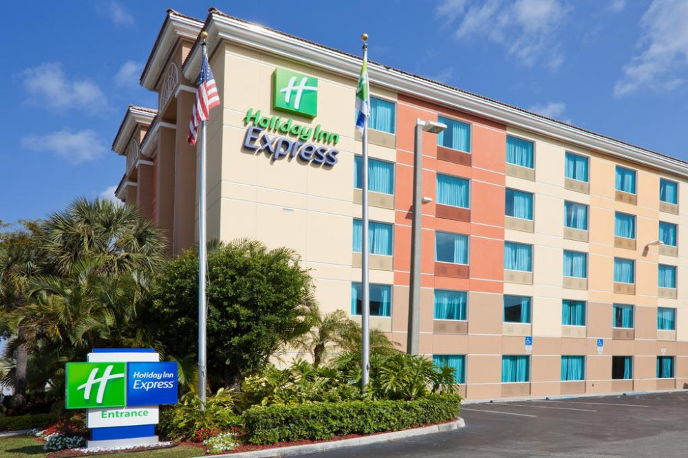 Apex Travel Club - ATC - Holiday Inn Express Ft. Lauderdale Cruise-Airport t