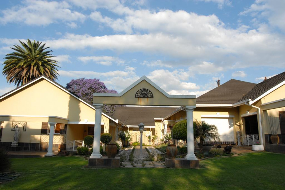 Apex Travel Club - ATC - Longtom Farm Guesthouse