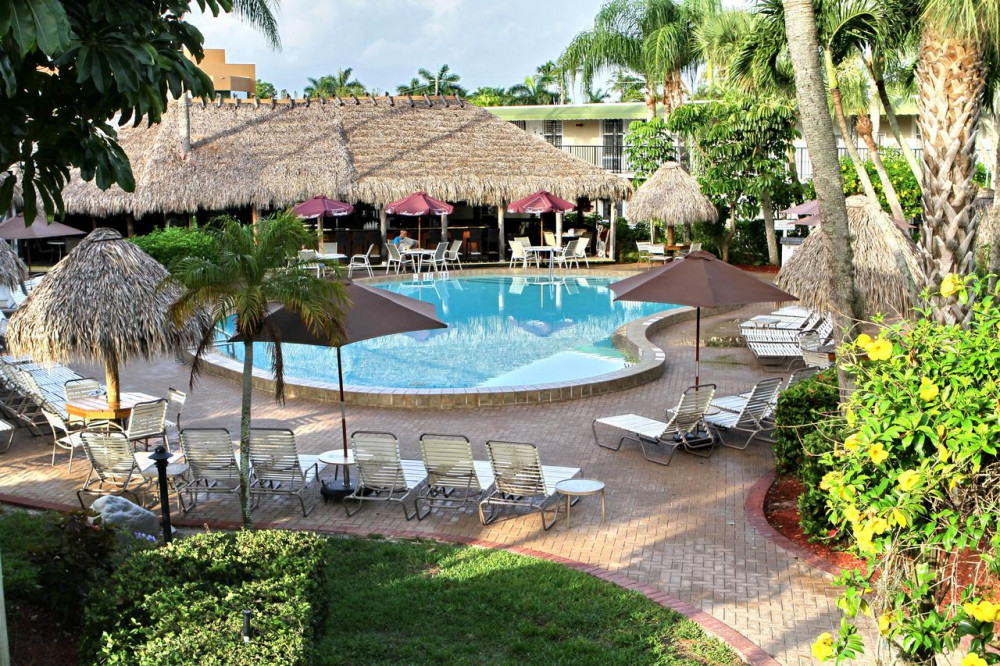 Apex Travel Club - ATC - Gulfcoast Inn Naples