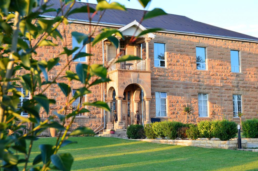 Apex Travel Club - ATC - Ladybrand Heritage House