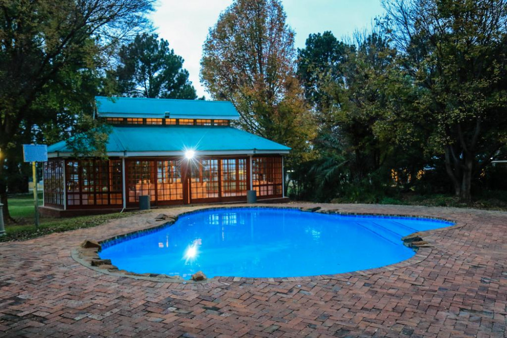 Apex Travel Club - ATC - Grey Goose Game Lodge