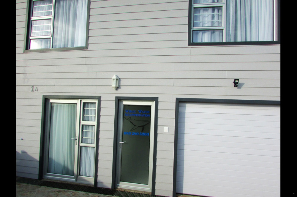 Apex Travel Club - ATC - Whale Watch Accommodation