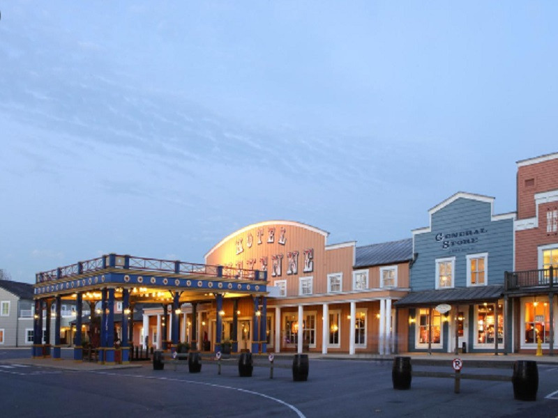 Apex Travel Club - ATC - Disney's hotel cheyenne