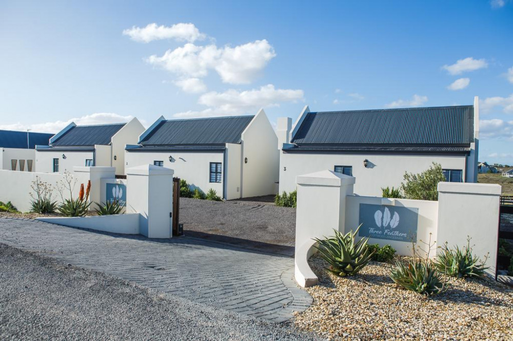 Apex Travel Club - ATC - Three Feathers Cottages