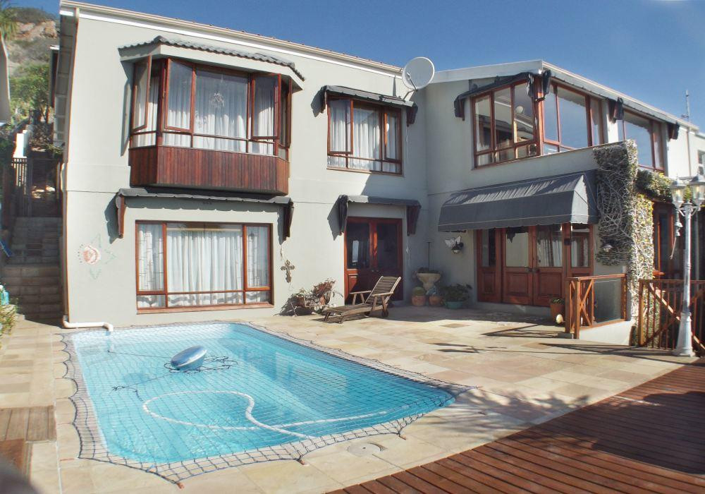 Apex Travel Club - ATC - Point Village Accommodation - Lighthouse Lodge