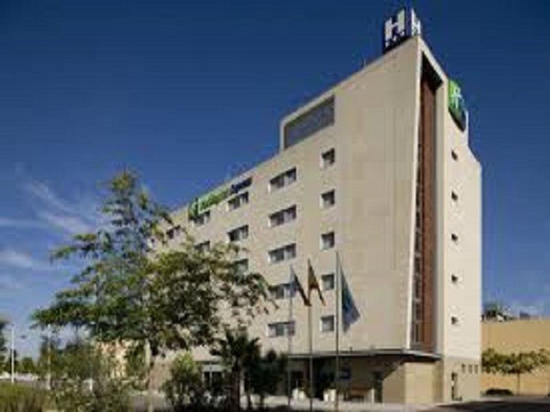 Apex Travel Club - ATC - Holiday Inn Express Valencia - Bonaire
