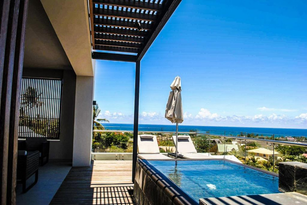Apex Travel Club - ATC - Carlos Bay Luxury Accommodation
