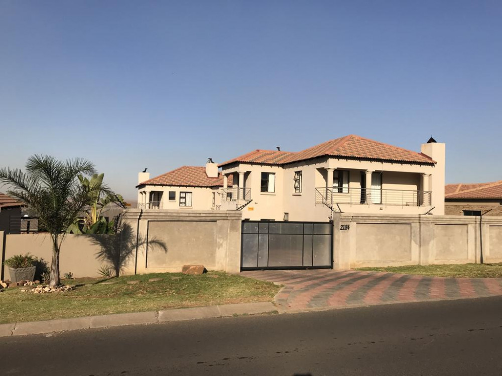 Apex Travel Club - ATC - Malu Guest House