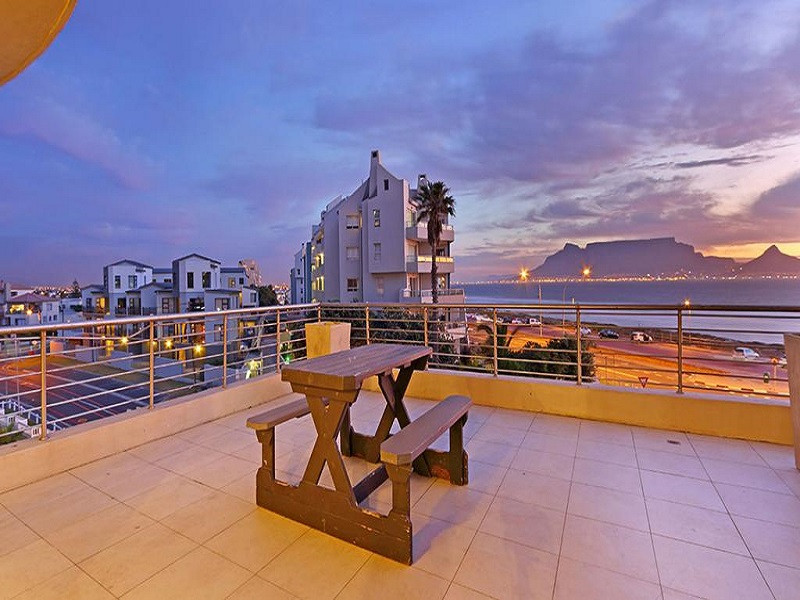 Apex Travel Club - ATC - Portico 205