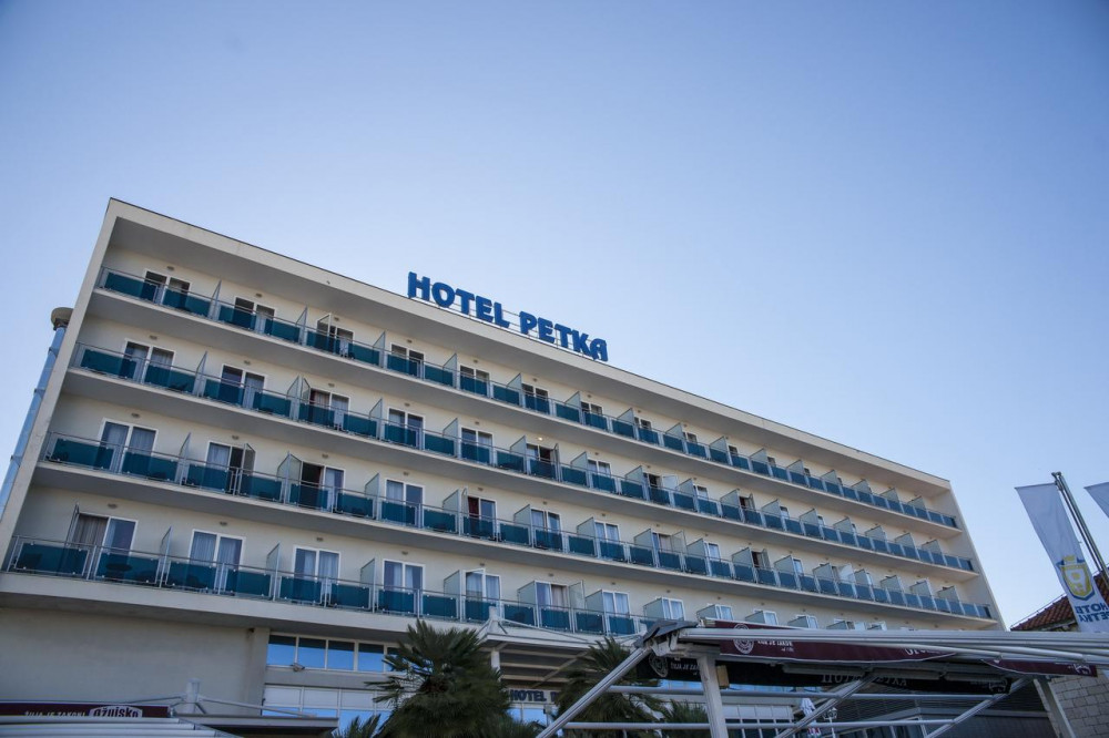 Apex Travel Club - ATC - Hotel Petka