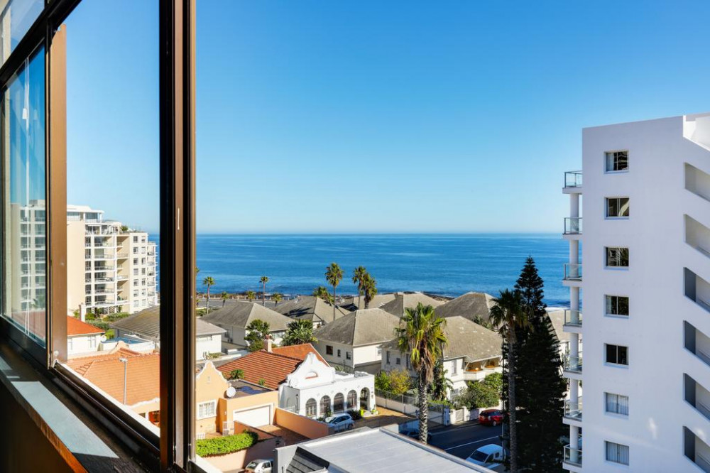 Apex Travel Club - ATC - Atlantic Apartment with Bantry Bay Seaviews