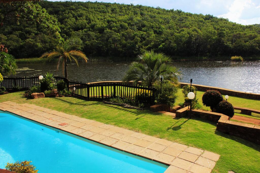 Apex Travel Club - ATC - Bass Lake Country Lodge