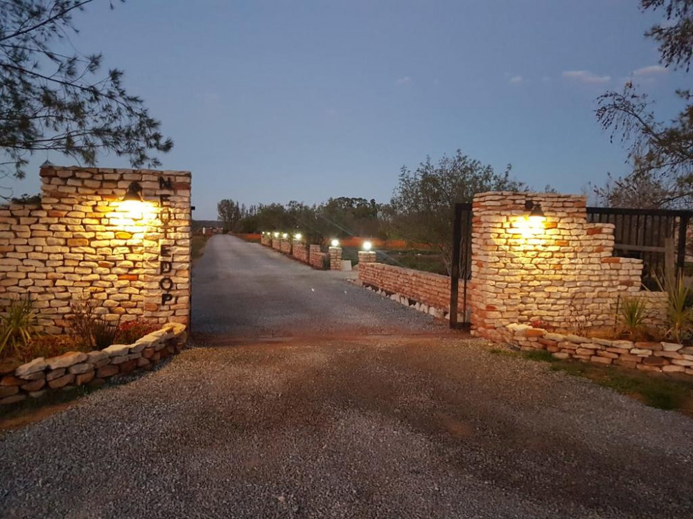 Apex Travel Club - ATC - Linda se Dop Guest House