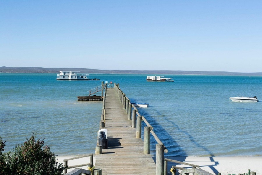 Apex Travel Club - ATC - Kraalbaai Lifestyle House Boats