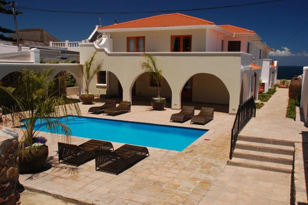 Apex Travel Club - ATC - Pelagus Guest House