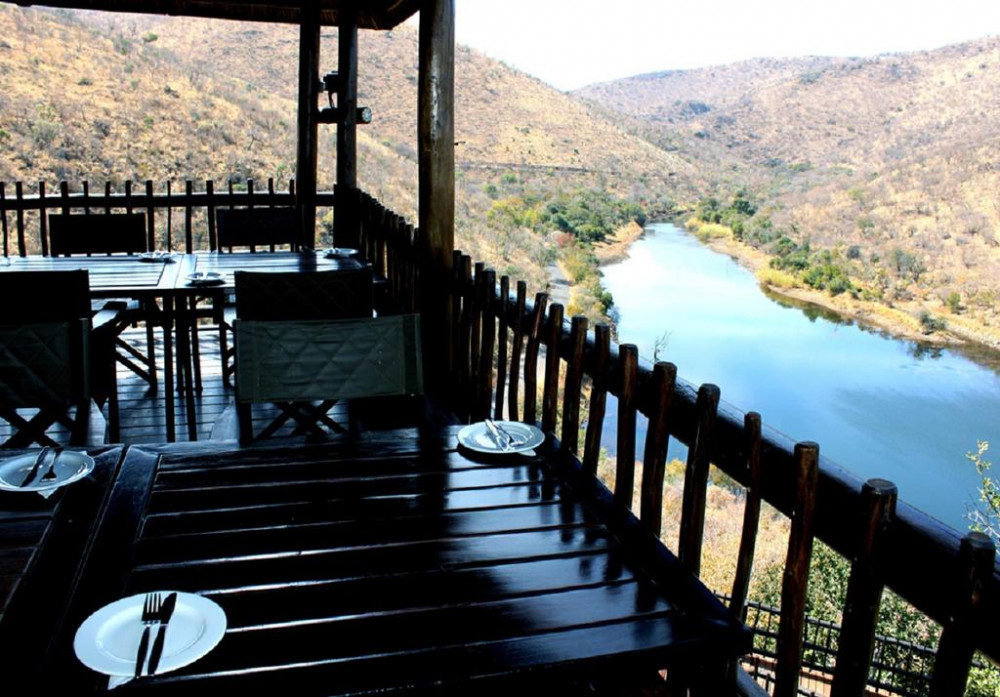 Apex Travel Club - ATC - Lodge Twentyfour Mabalingwe Nature Reserve