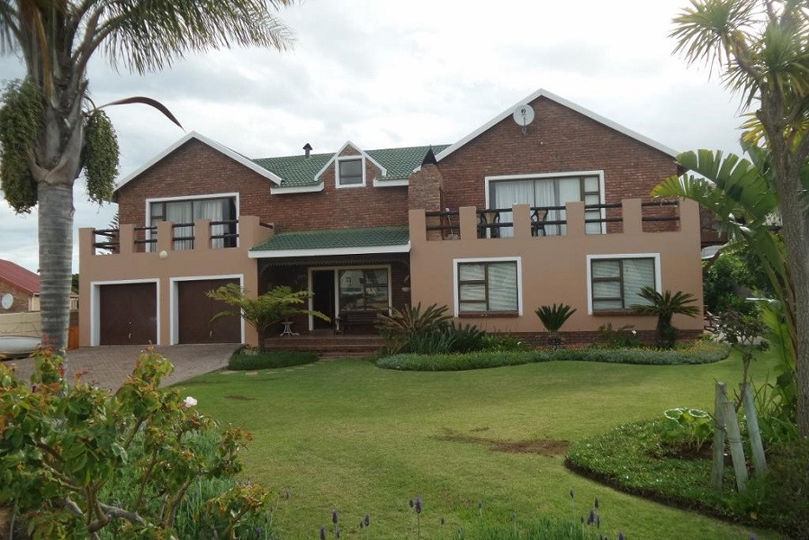 Apex Travel Club - ATC - Tulip Close