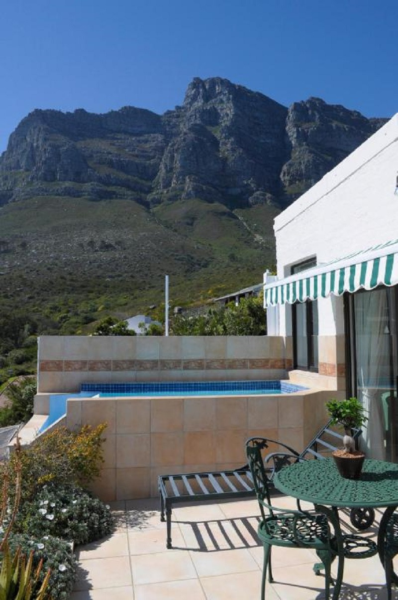 Apex Travel Club - ATC - Camps Bay Villa