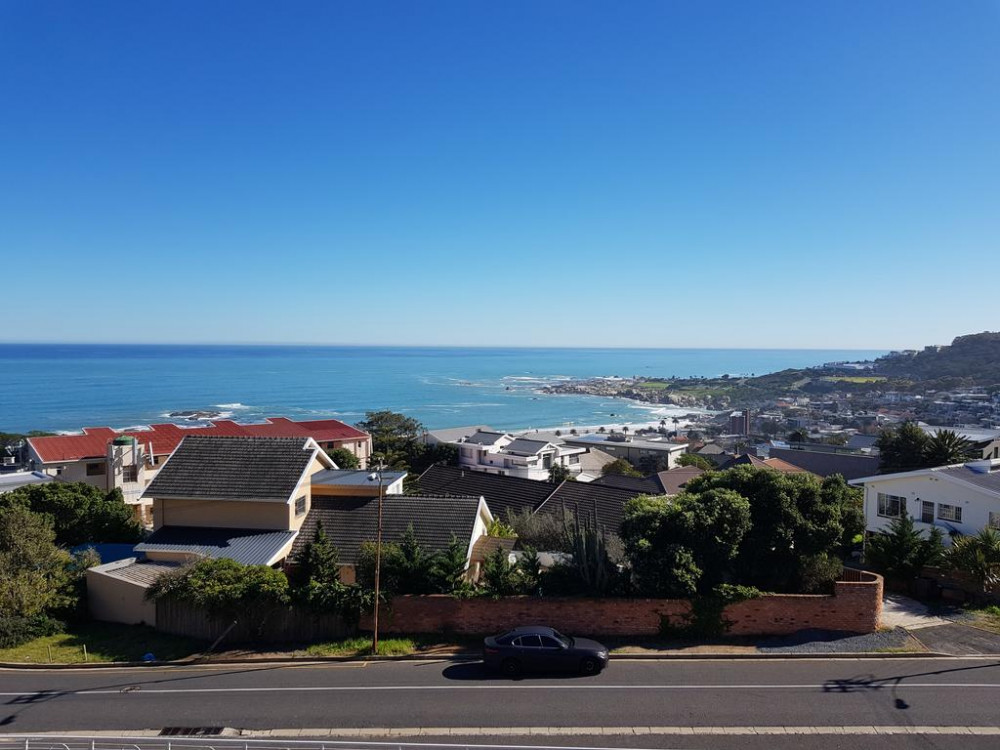 Apex Travel Club - ATC - Camps Bay Holiday Apartments