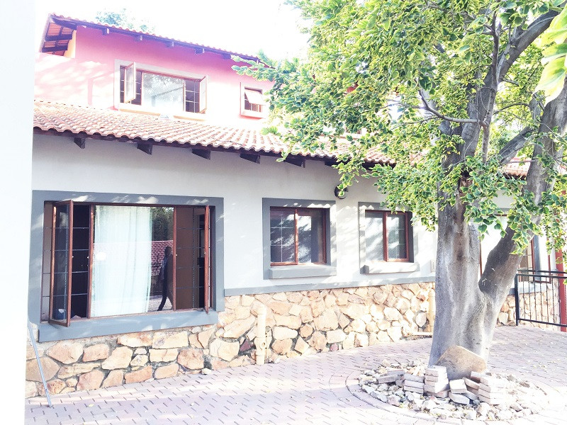 Apex Travel Club - ATC - Covesto Guest House - Waterkloof Ridge