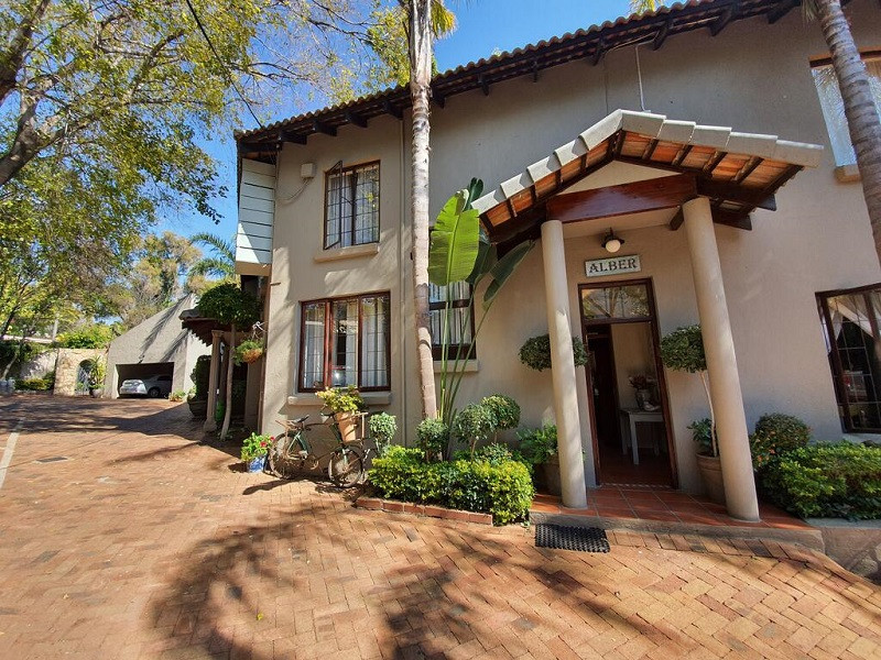Apex Travel Club - ATC - Waterhouse Guest Lodge - Indus Street