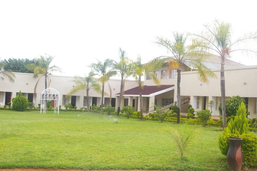 Apex Travel Club - ATC - Naledzi Lodge
