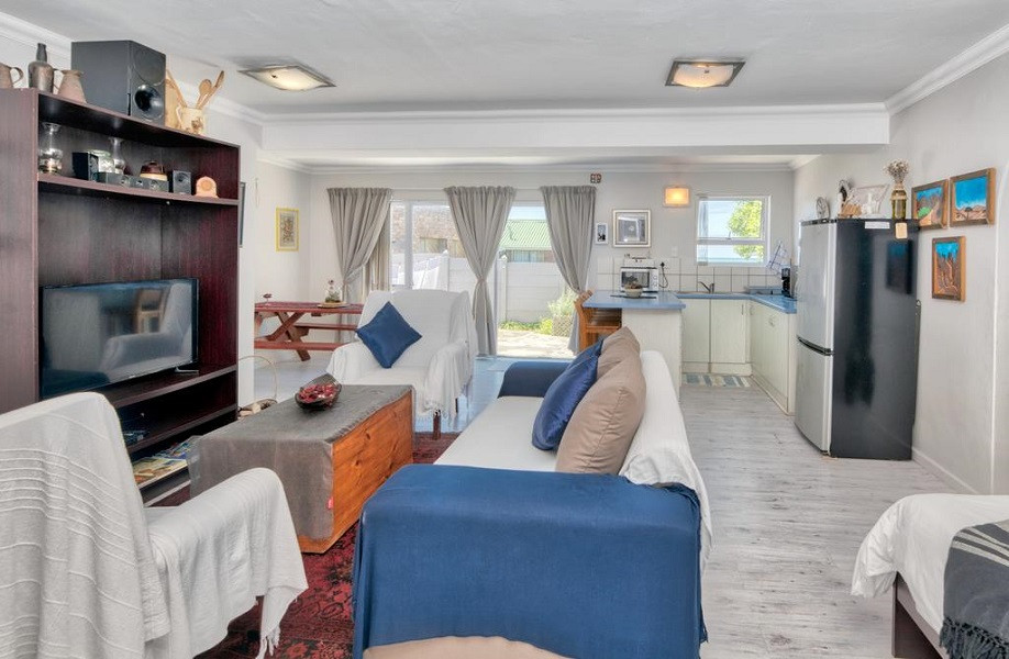 Apex Travel Club - ATC - Redsky self catering Agulhas